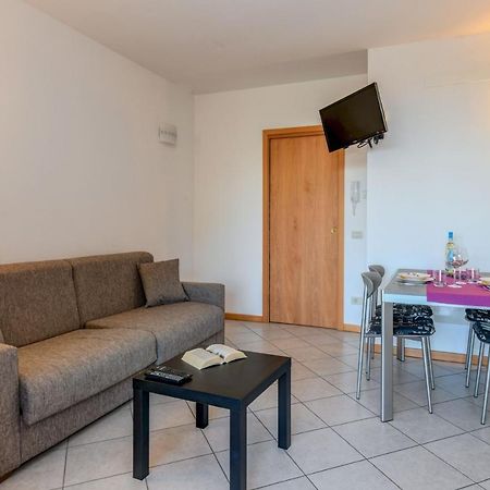 6 Happiness Apartman Toscolano-Maderno Kültér fotó